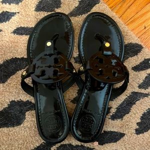 Authentic Tory Burch Patent Leather Miller Sandal